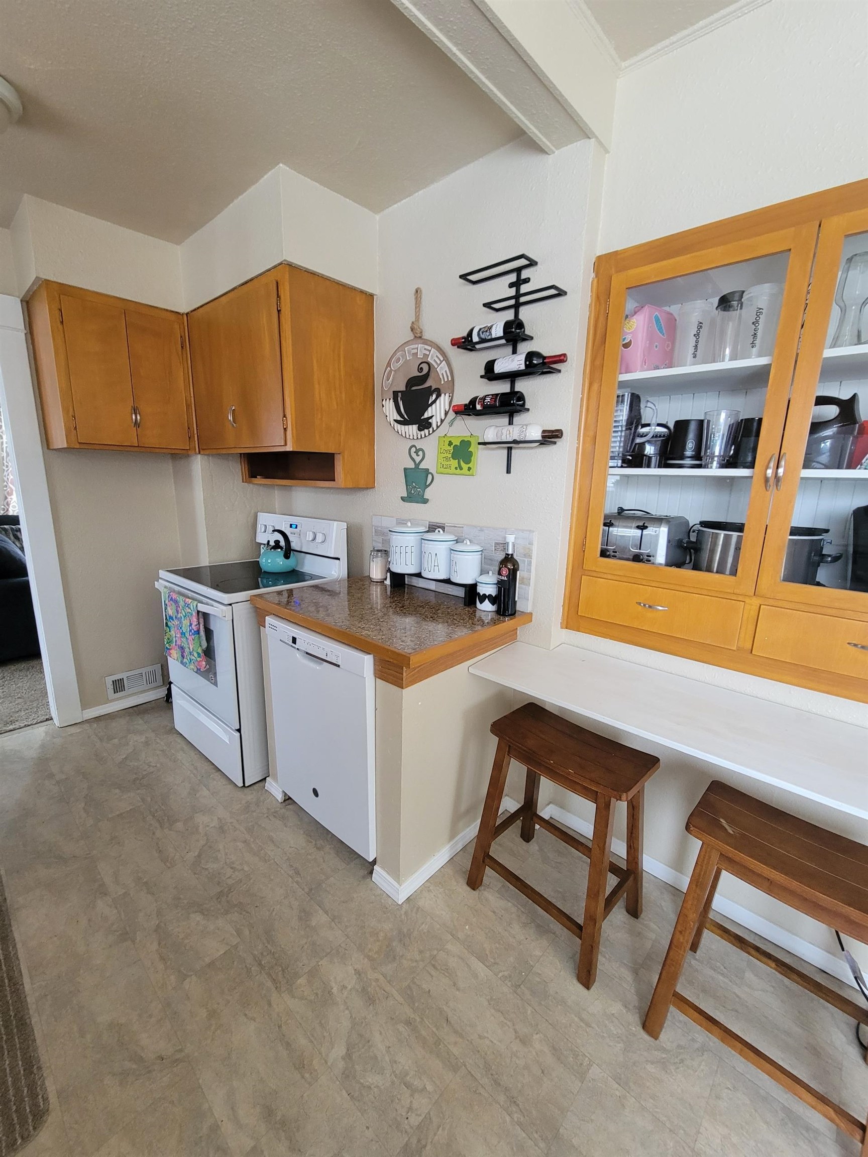 1410 South Pierce Road Spokane Valley, WA 99206 - Photo 9 of 24 Gallery Image 9