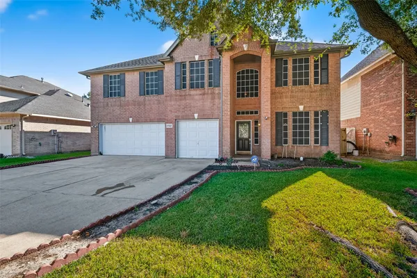 $414,000 | 15527 Seminole Canyon Drive, Sugar Land, TX 77498