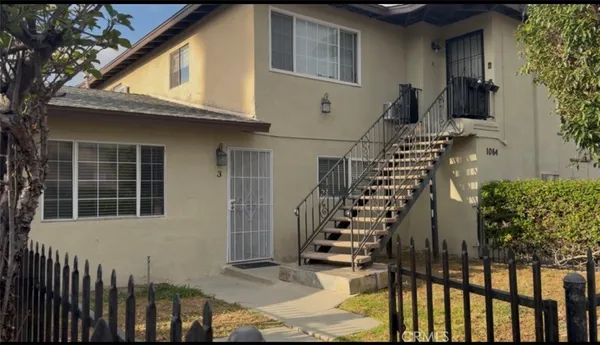 $2,100 | 1064 Waters Avenue, Pomona, CA 91766