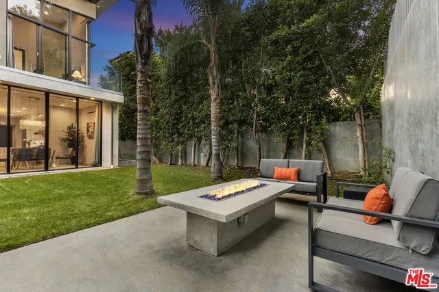 $28,950 | 1847 Coldwater Canyon Drive, Beverly Hills, CA 90210