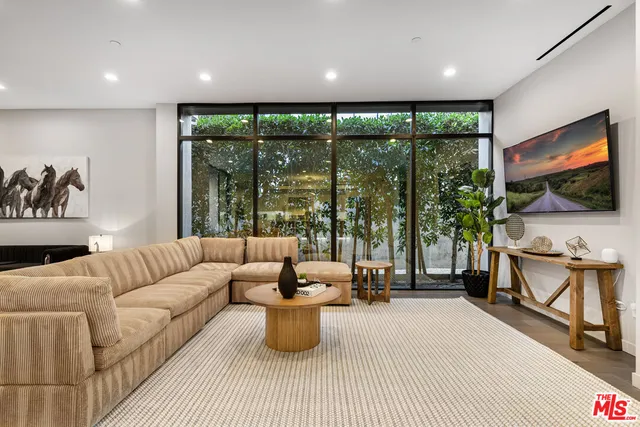 $28,950 | 1847 Coldwater Canyon Drive, Beverly Hills, CA 90210