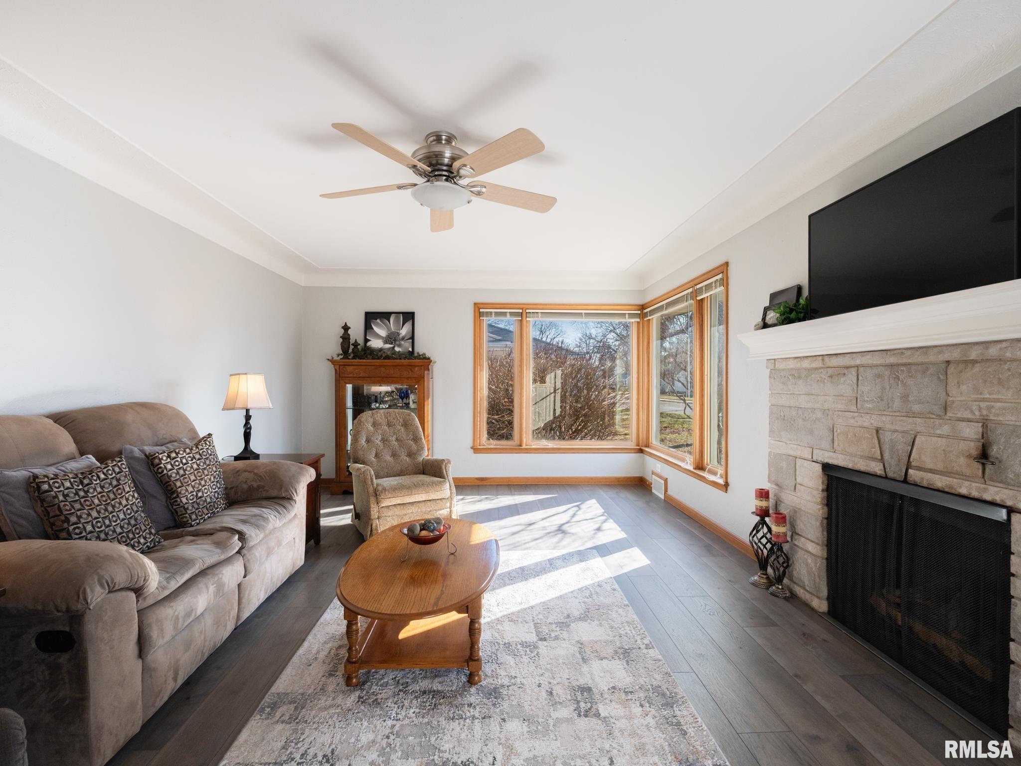 1504 North 5th Street Pekin, IL 61554 - Photo 15 of 60