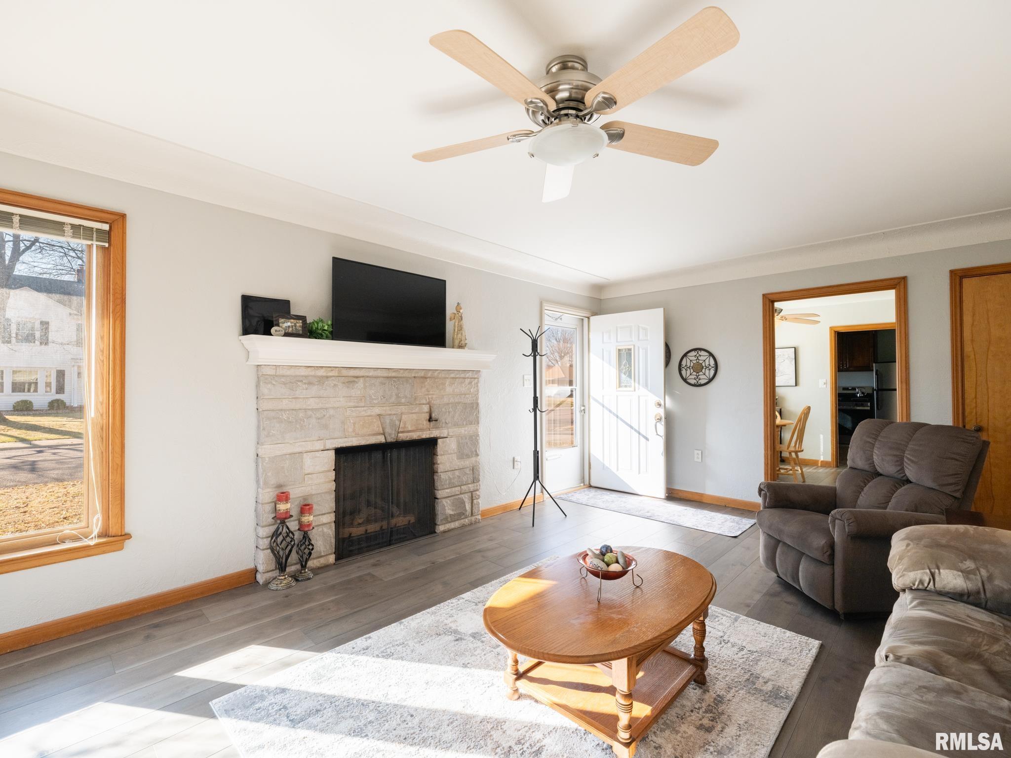 1504 North 5th Street Pekin, IL 61554 - Photo 19 of 60
