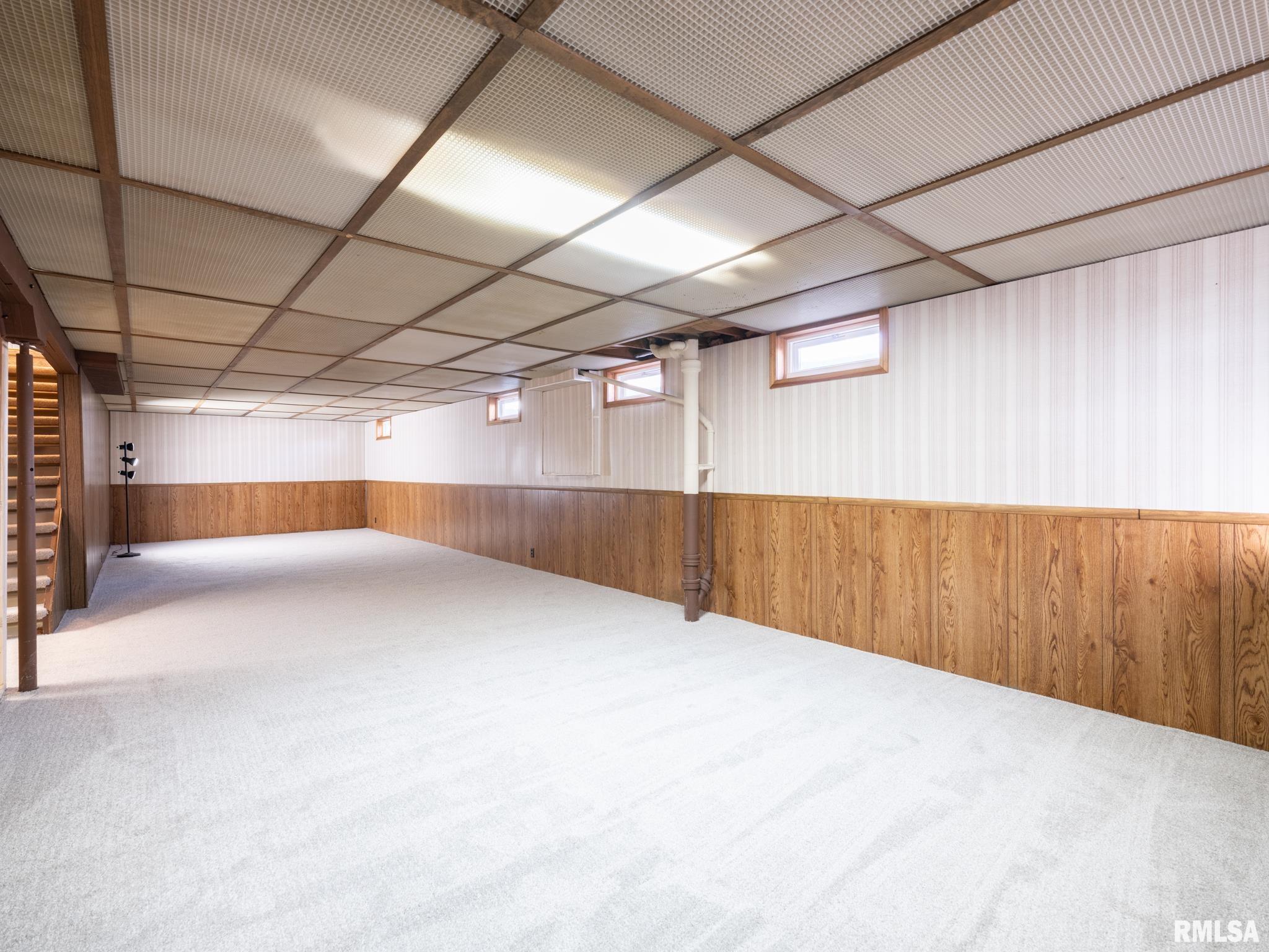 1504 North 5th Street Pekin, IL 61554 - Photo 43 of 60
