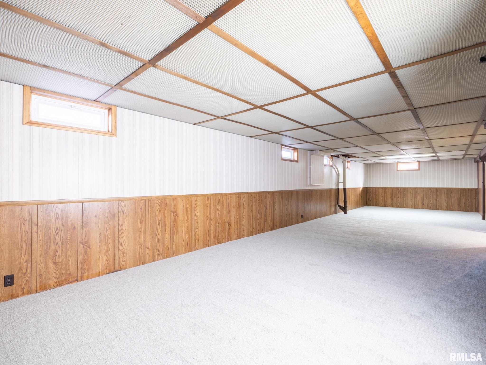 1504 North 5th Street Pekin, IL 61554 - Photo 44 of 60