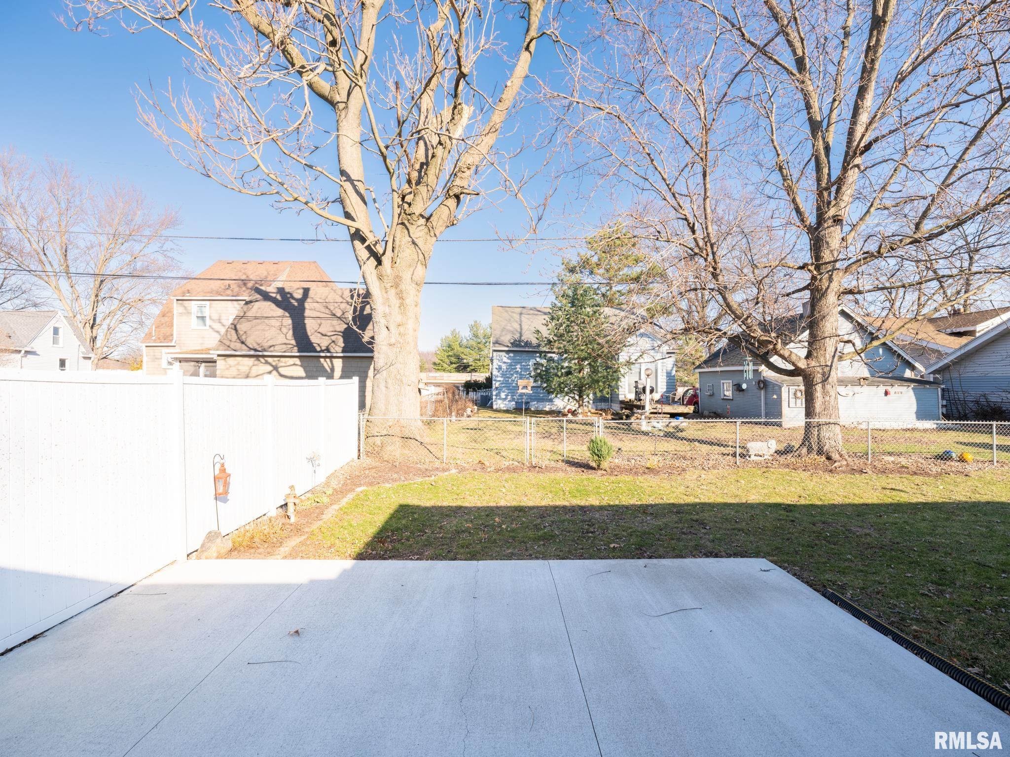 1504 North 5th Street Pekin, IL 61554 - Photo 54 of 60