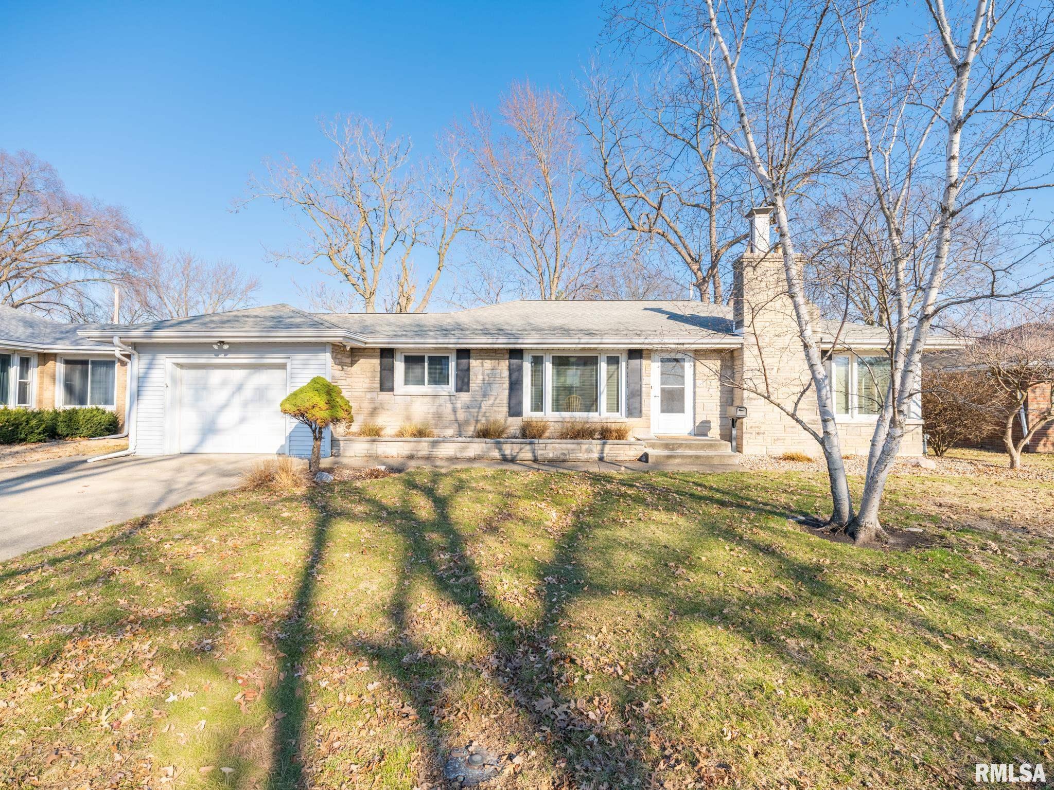 1504 North 5th Street Pekin, IL 61554 - Photo 6 of 60