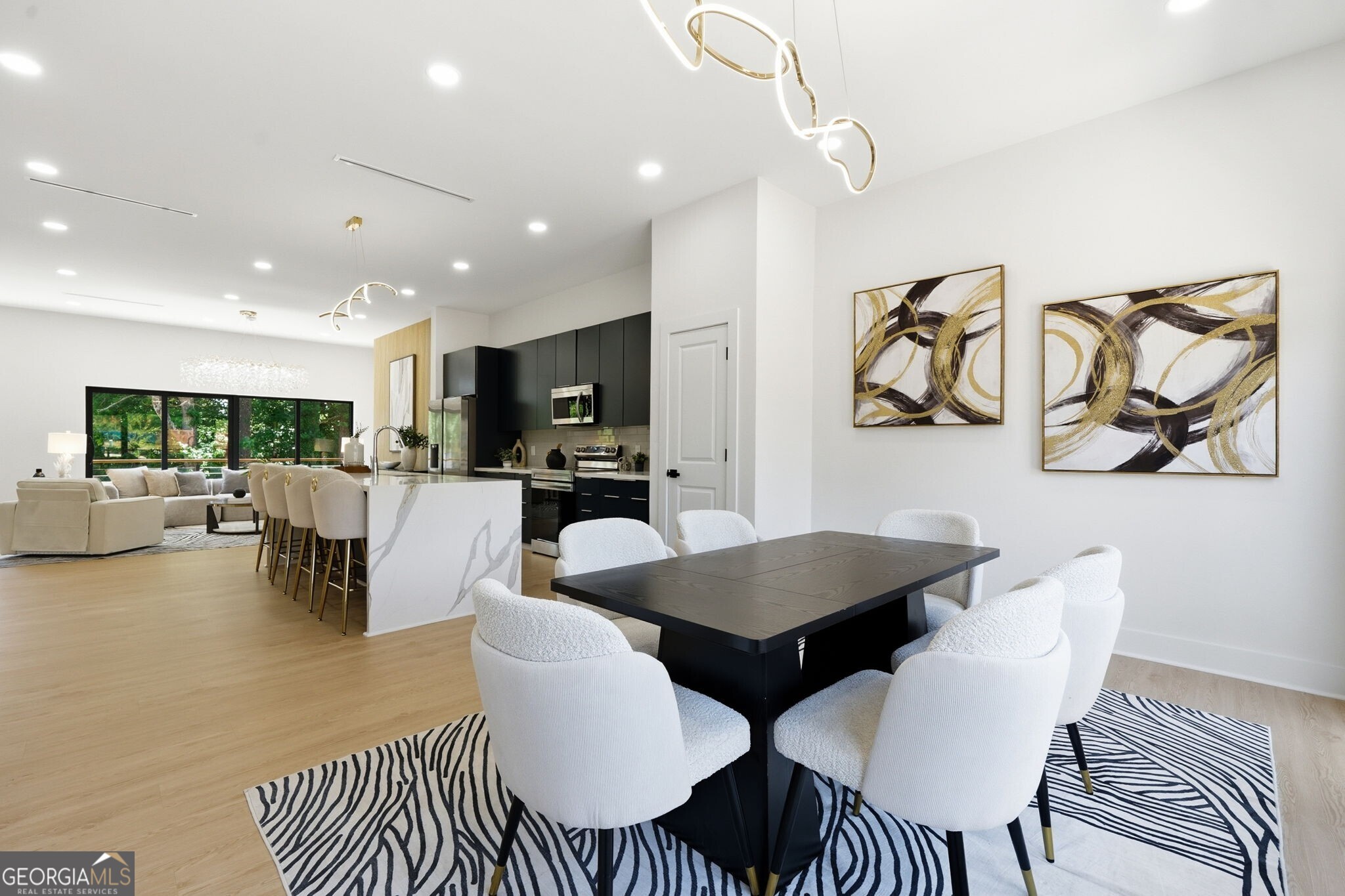 2677 Grand Isles Way Decatur, GA 30032 - Photo 25 of 61 Dining Room