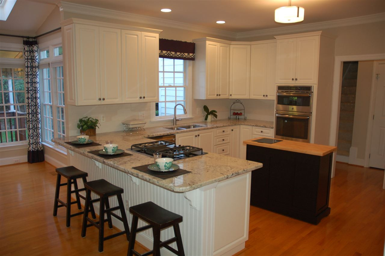 10900 Fitzwilliam Street Raleigh, NC 27614 - Photo 3 of 25 Kitchen