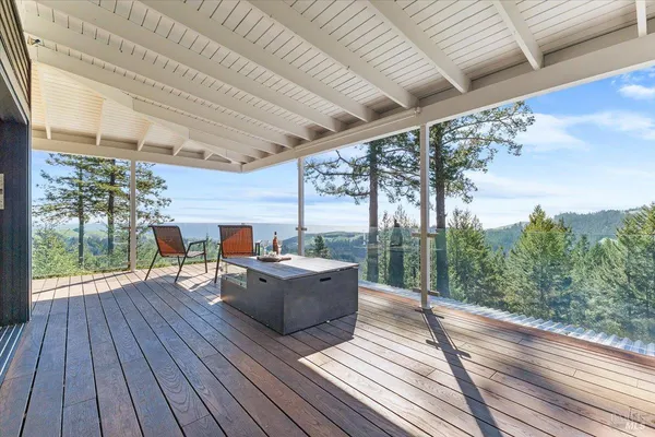 $2,250,000 | 3100 Muniz Ranch Road, Jenner, CA 95450