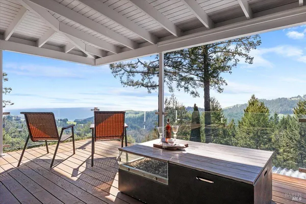 $2,250,000 | 3100 Muniz Ranch Road, Jenner, CA 95450