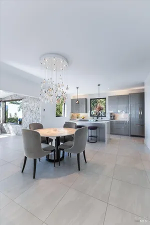 $2,250,000 | 3100 Muniz Ranch Road, Jenner, CA 95450