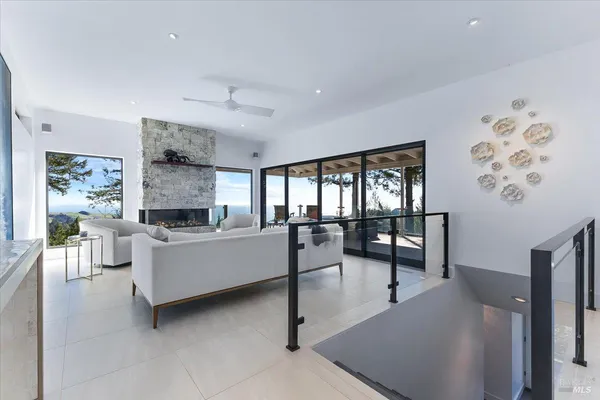 $2,250,000 | 3100 Muniz Ranch Road, Jenner, CA 95450