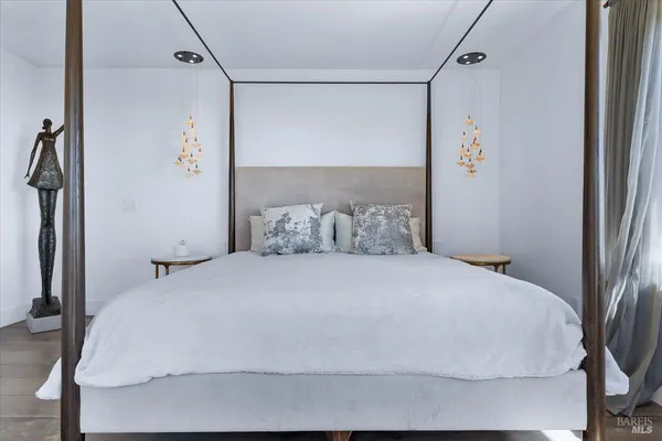 $2,250,000 | 3100 Muniz Ranch Road, Jenner, CA 95450