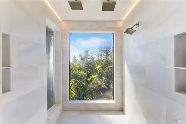 $2,250,000 | 3100 Muniz Ranch Road, Jenner, CA 95450