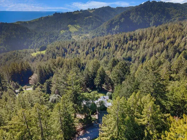 $2,250,000 | 3100 Muniz Ranch Road, Jenner, CA 95450