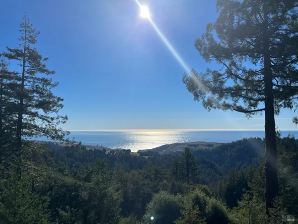 $2,250,000 | 3100 Muniz Ranch Road, Jenner, CA 95450