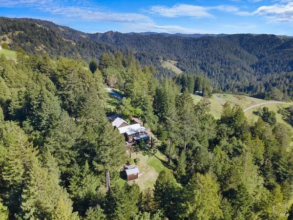 $2,250,000 | 3100 Muniz Ranch Road, Jenner, CA 95450