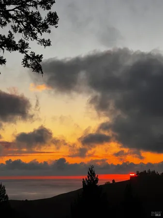 $2,250,000 | 3100 Muniz Ranch Road, Jenner, CA 95450