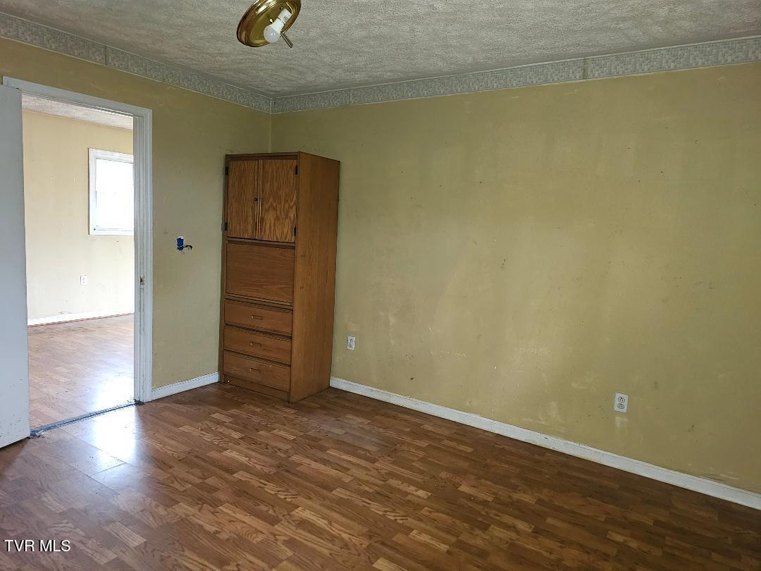 34520 Fleet Road Glade Spring, VA 24340 - Photo 27 of 28 B11