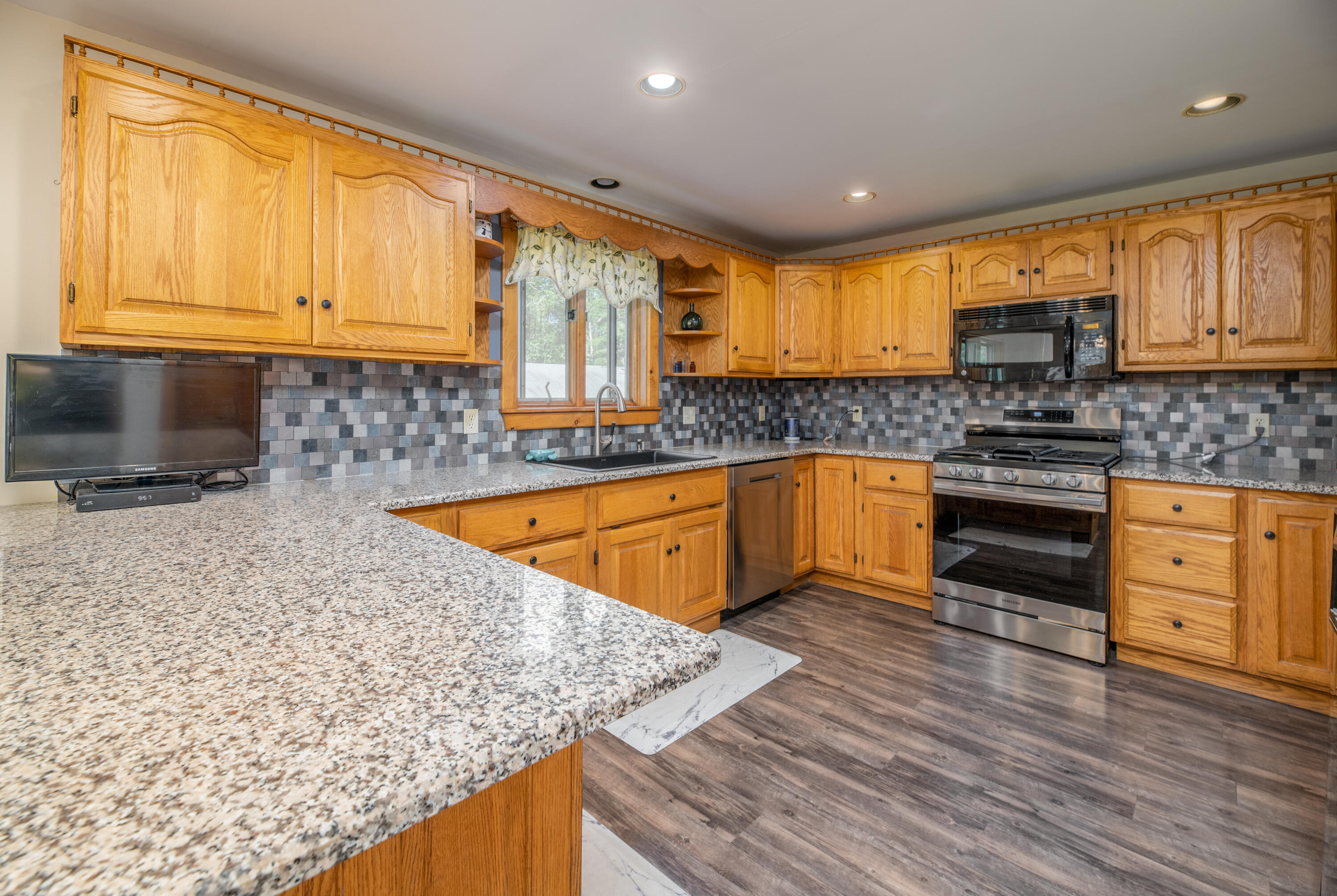 90 Hunts Meadow Road Pittston, ME 04345 - Photo 18 of 41 NEW32