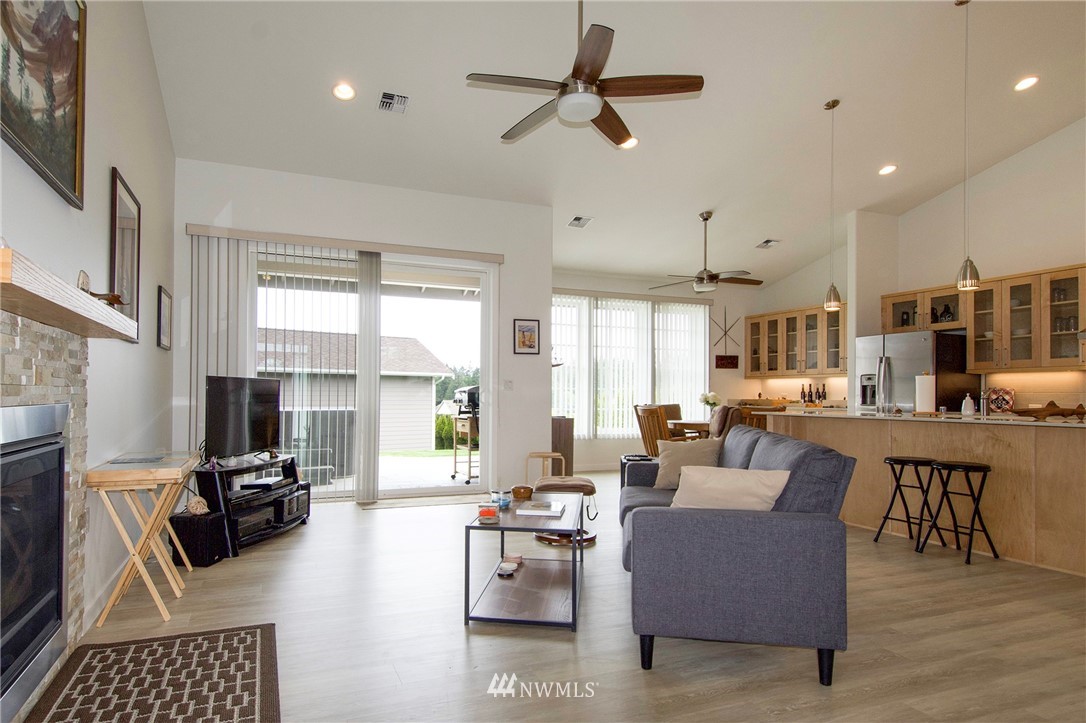 201 Lone Eagle Lane Sequim, WA 98382 - Photo 8 of 40