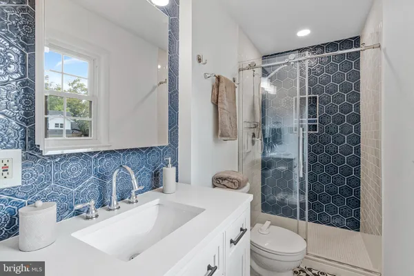 $719,900 | 4500 Oak Hill Road, Rockville, MD 20853