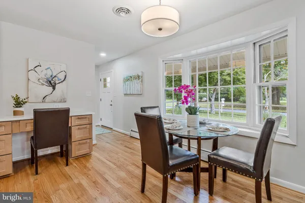 $719,900 | 4500 Oak Hill Road, Rockville, MD 20853