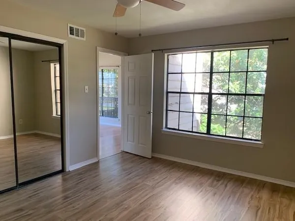 $1,350 | 714 Fairfax Drive, Unit 123, Gretna, LA 70056