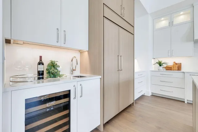 $7,995,000 | 960 Iris Court, Marco Island, FL 34145