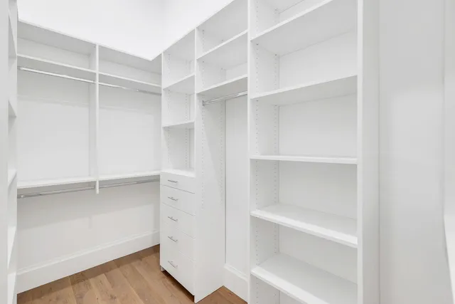 $7,995,000 | 960 Iris Court, Marco Island, FL 34145