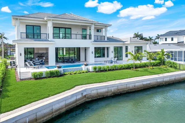 $7,995,000 | 960 Iris Court, Marco Island, FL 34145