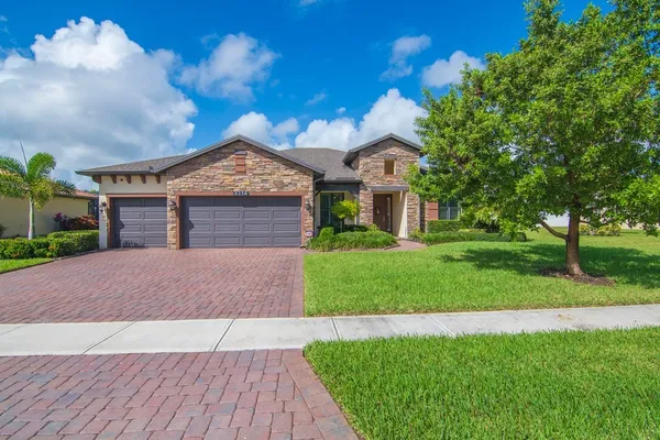 $774,900 | 6234 Arcadia Square, Vero Beach, FL 32966