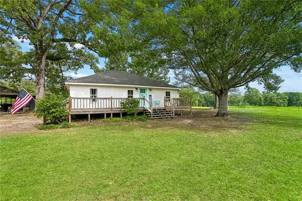 $499,900 | 77224 Hilburn Road, Kentwood, LA 70444