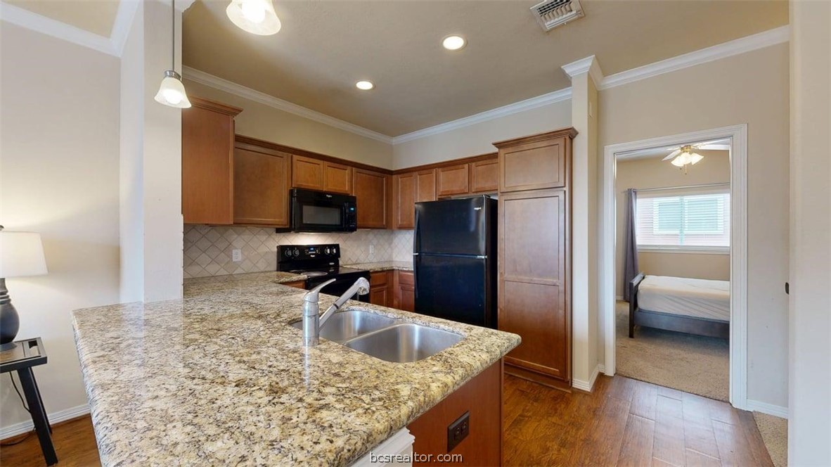 1198 Jones-Butler Road, Unit 2811 College Station, TX 77840 - Photo 8 of 29