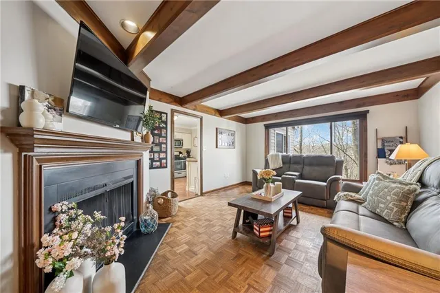 $515,000 | 305 Butternut Court, Pittsburgh, PA 15238