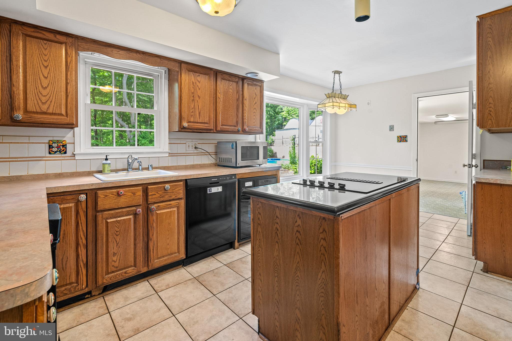 5420 Well Spring Road La Plata, MD 20646 - Photo 4 of 63 Kitchen