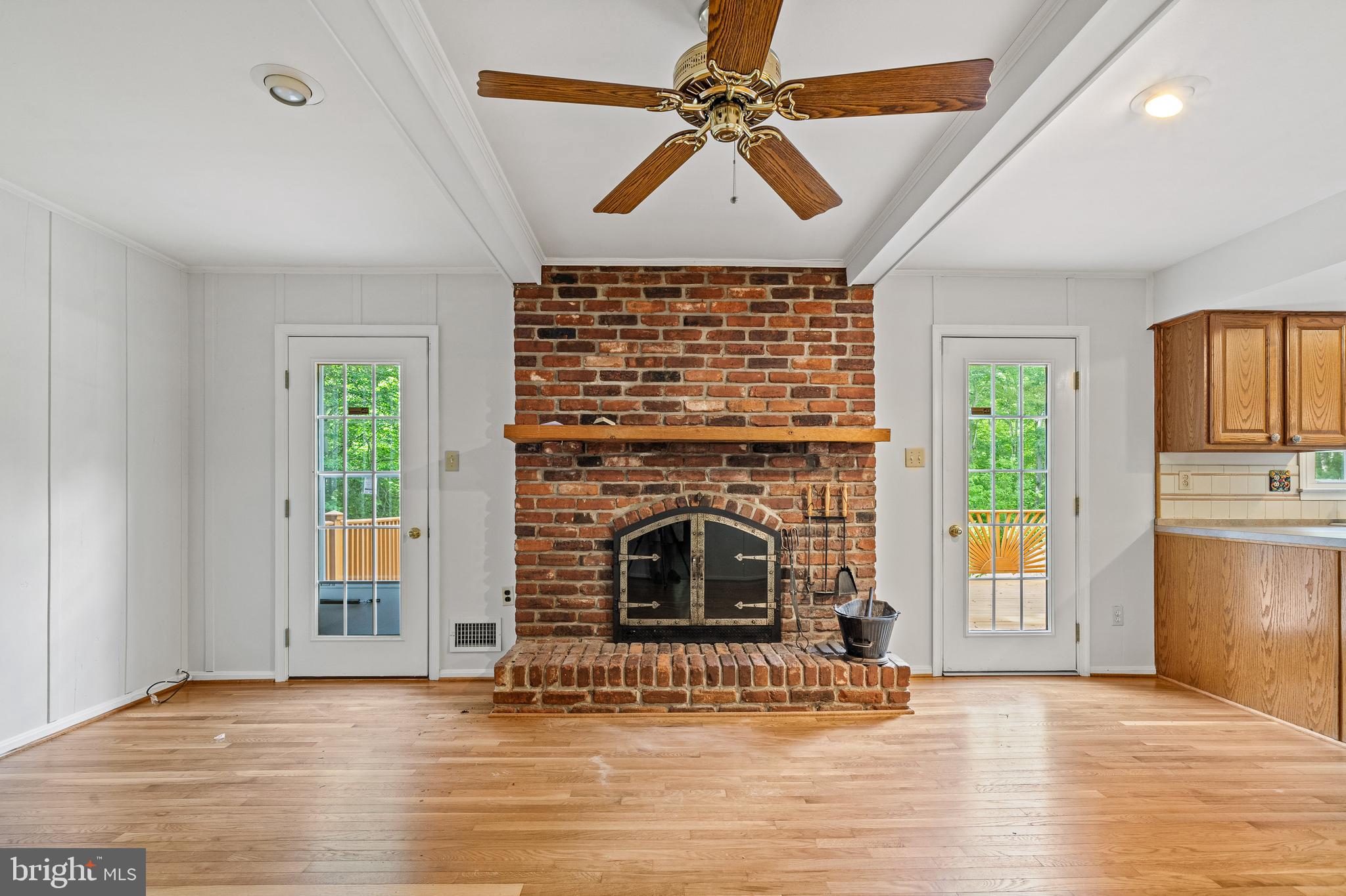 5420 Well Spring Road La Plata, MD 20646 - Photo 9 of 63 Family Room