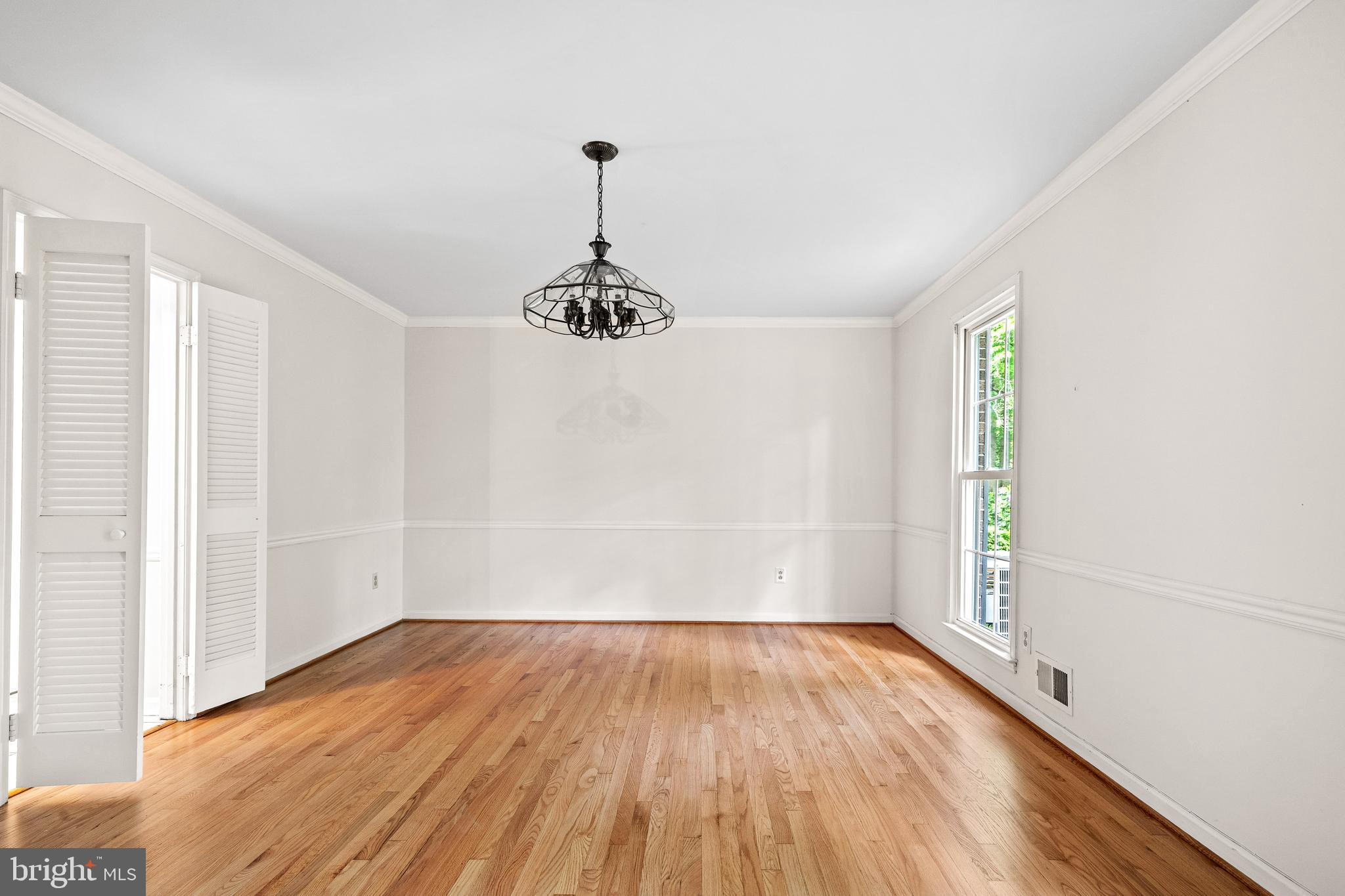 5420 Well Spring Road La Plata, MD 20646 - Photo 10 of 63 Dining Room