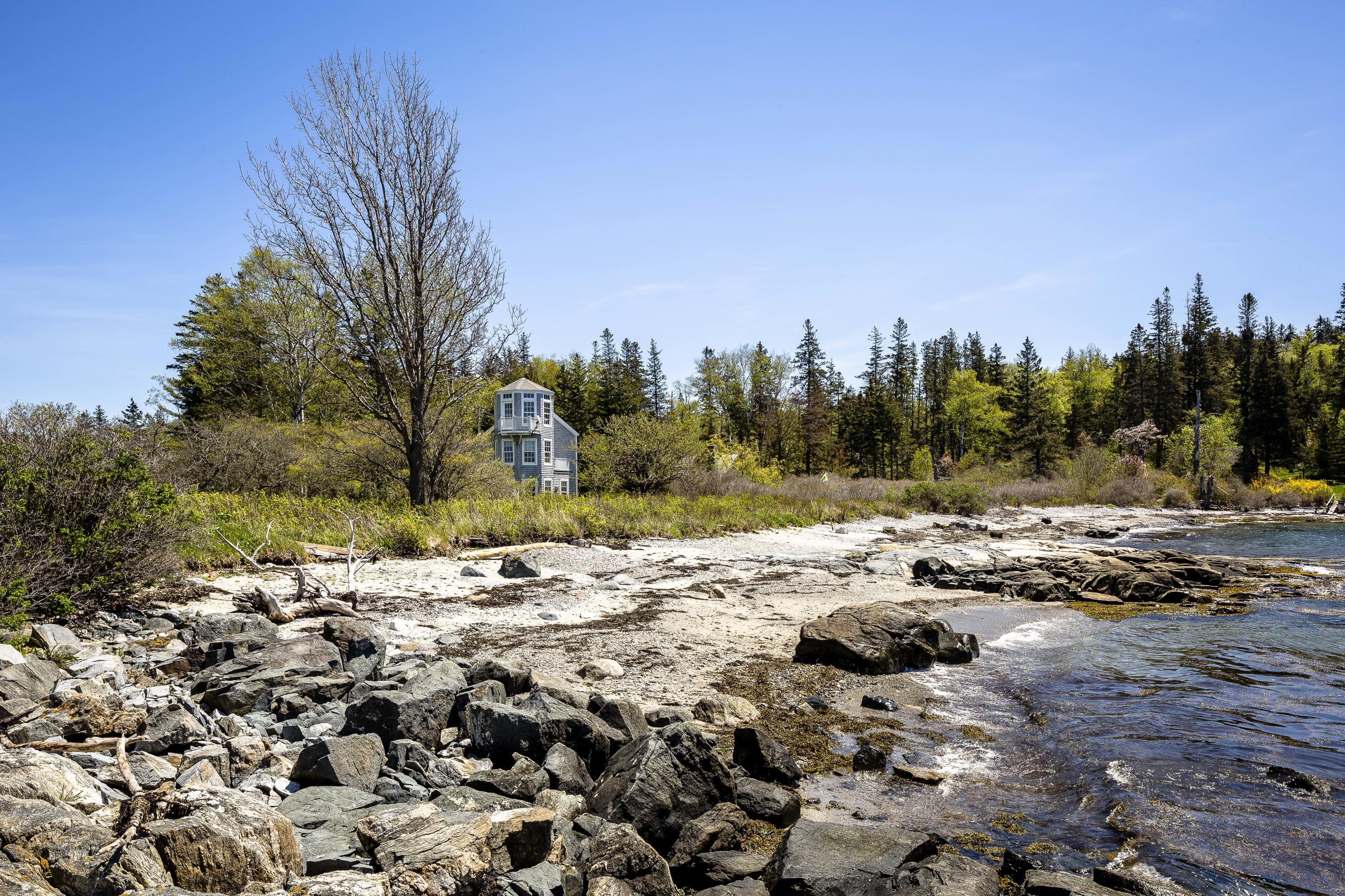 13 Crazy Point Road Tenants Harbor, ME 04860 - Photo 14 of 47 14