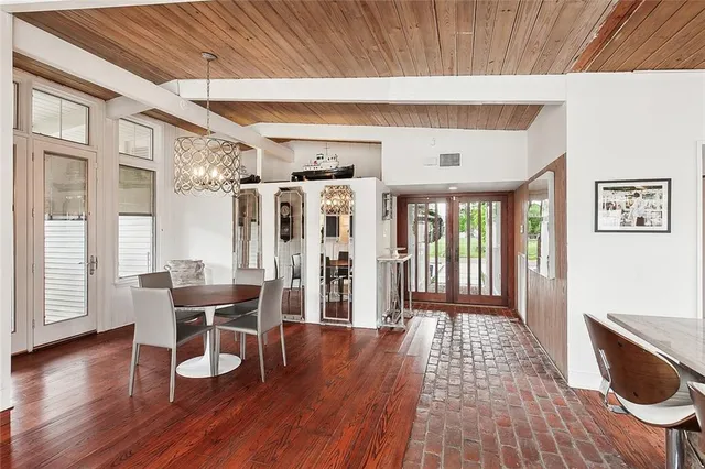 $5,500 | 205 Iona Street, Metairie, LA 70005