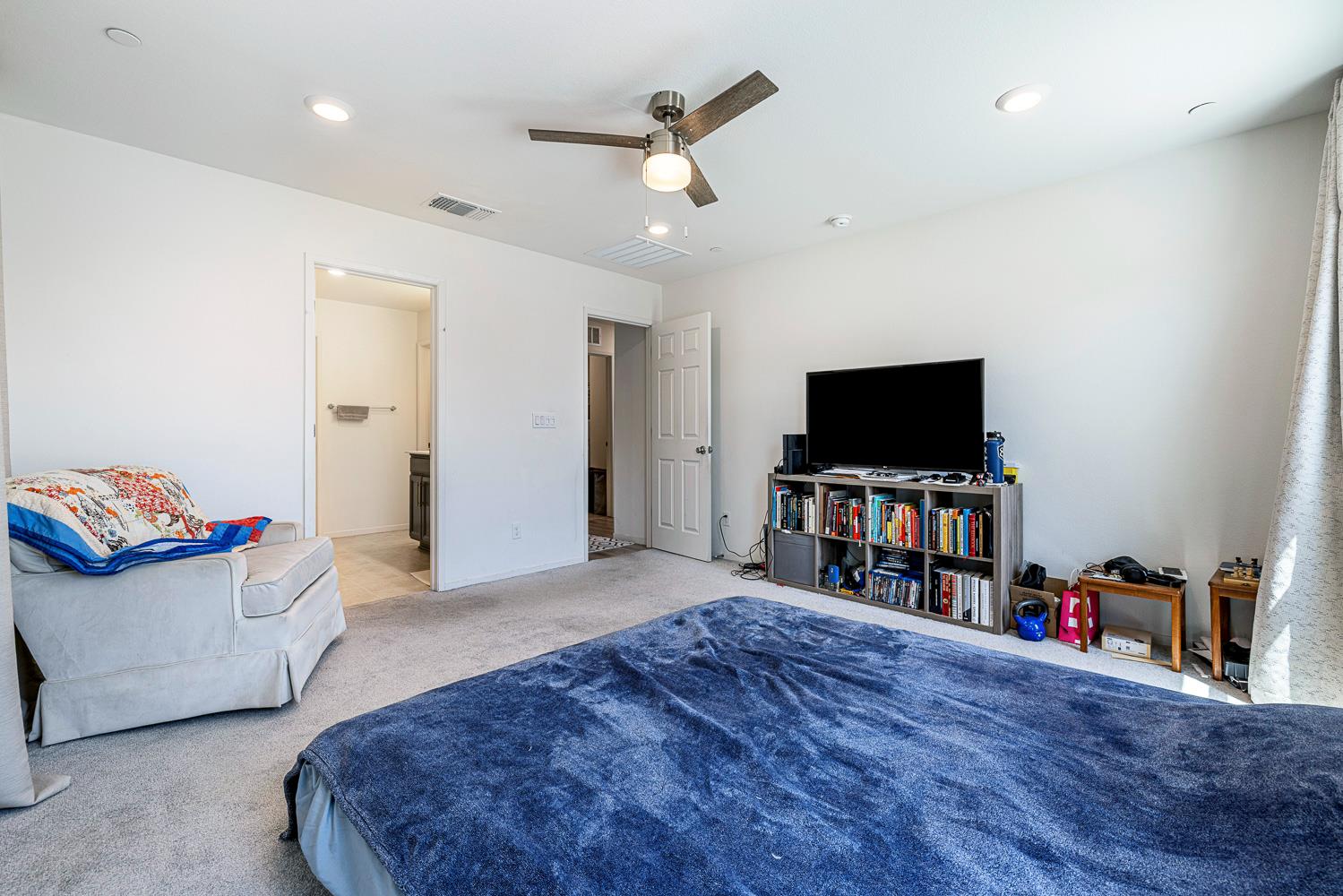 2136 North Redda Road Fresno, CA 93737 - Photo 24 of 33