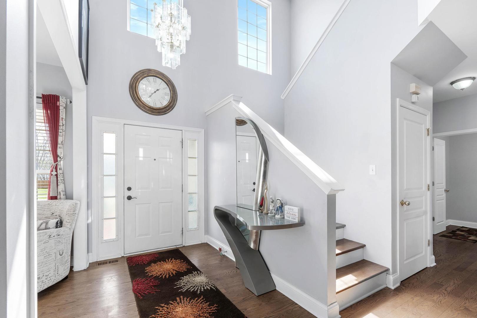 25034 Edison Lane Plainfield, IL 60585 - Photo 3 of 33