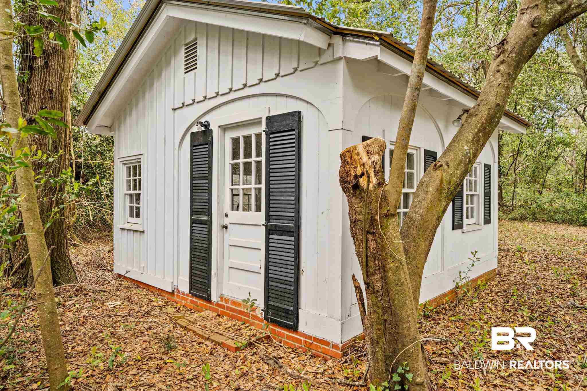 420 Byron Avenue East Mobile, AL 36609 - Photo 30 of 38