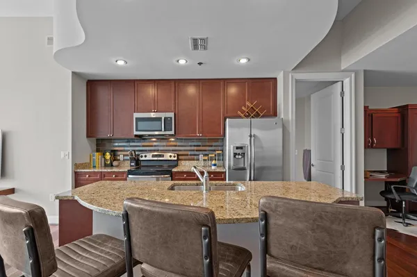 $1,995 | 301 Fayetteville Street, Unit 33111, Raleigh, NC 27601