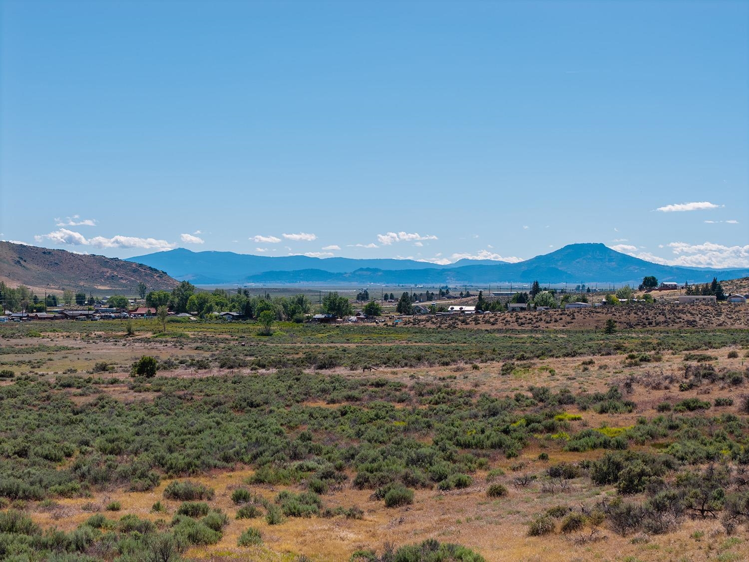 95015 Half Mile Road Chilcoot, CA 96105 - Photo 8 of 33 Gallery Image 8