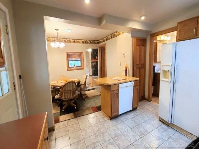 7202 Aspen Road Lexington, MI 48450 - Photo 11 of 23 50027580-10.JPG