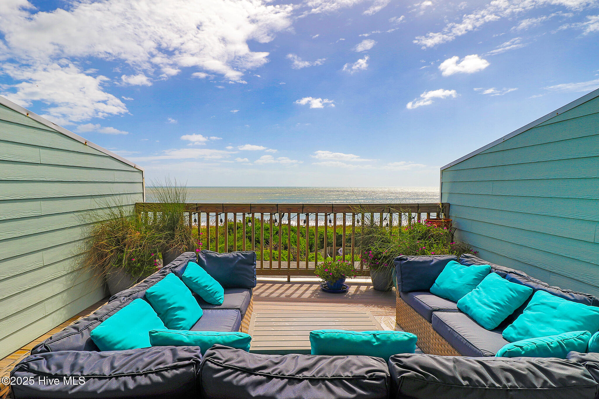 535 Salter Path Road, Unit 15 CORAL SHORES Pine Knoll Shores, NC 28512 - Photo 35 of 43 Deck overviewing ocean