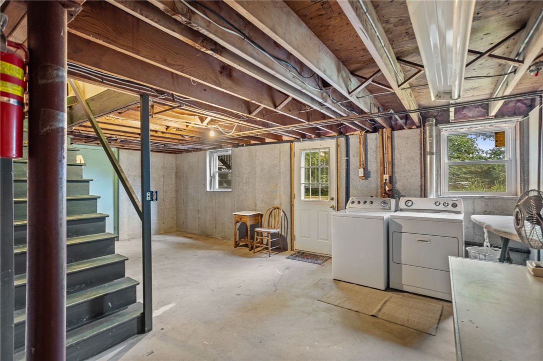 9 Boiling Spring Avenue Westerly, RI 02891 - Photo 20 of 33