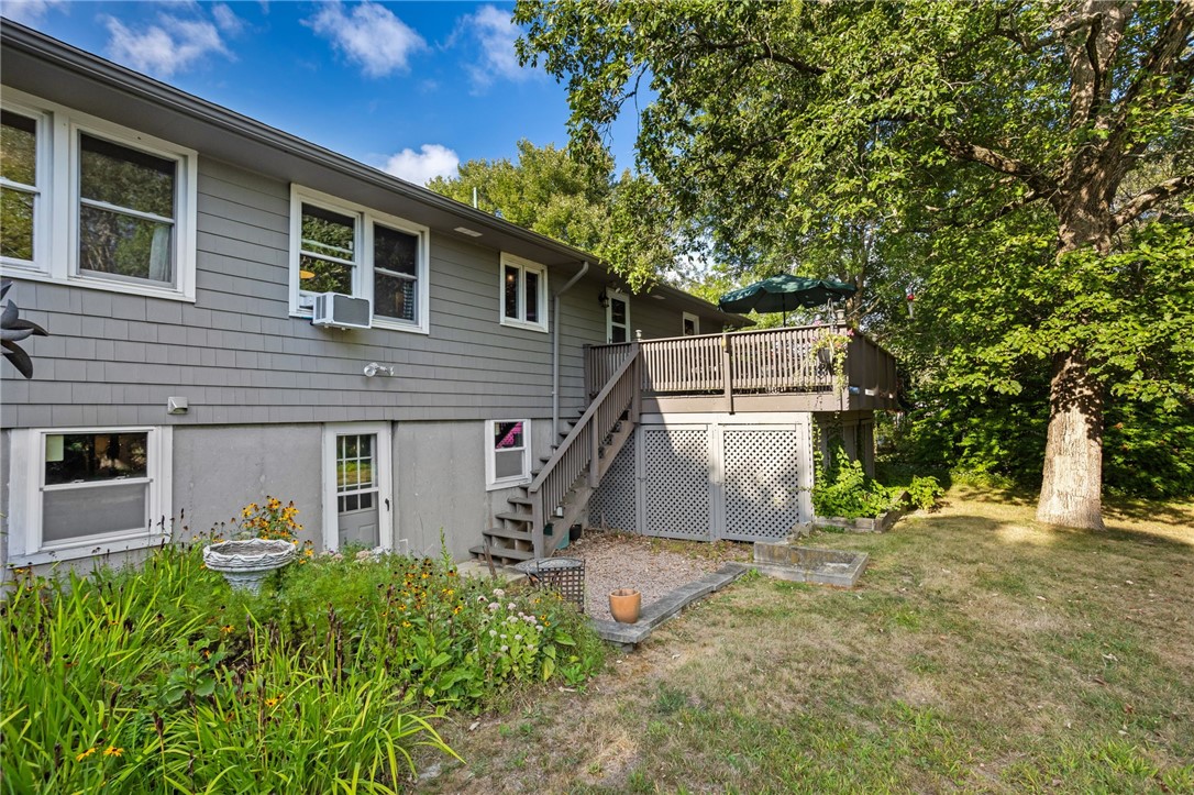 9 Boiling Spring Avenue Westerly, RI 02891 - Photo 29 of 33